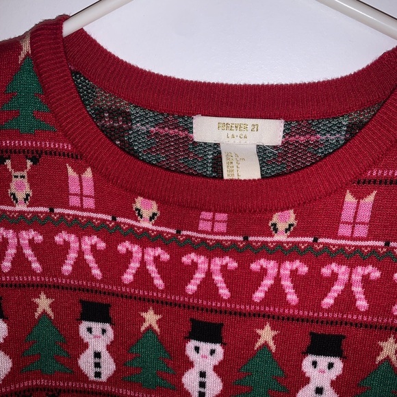 👚FOREVER 21 Christmas sweater🎅🏻🎄 - Picture 2 of 7